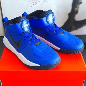 Nike Team Hustle D 9 (PS)